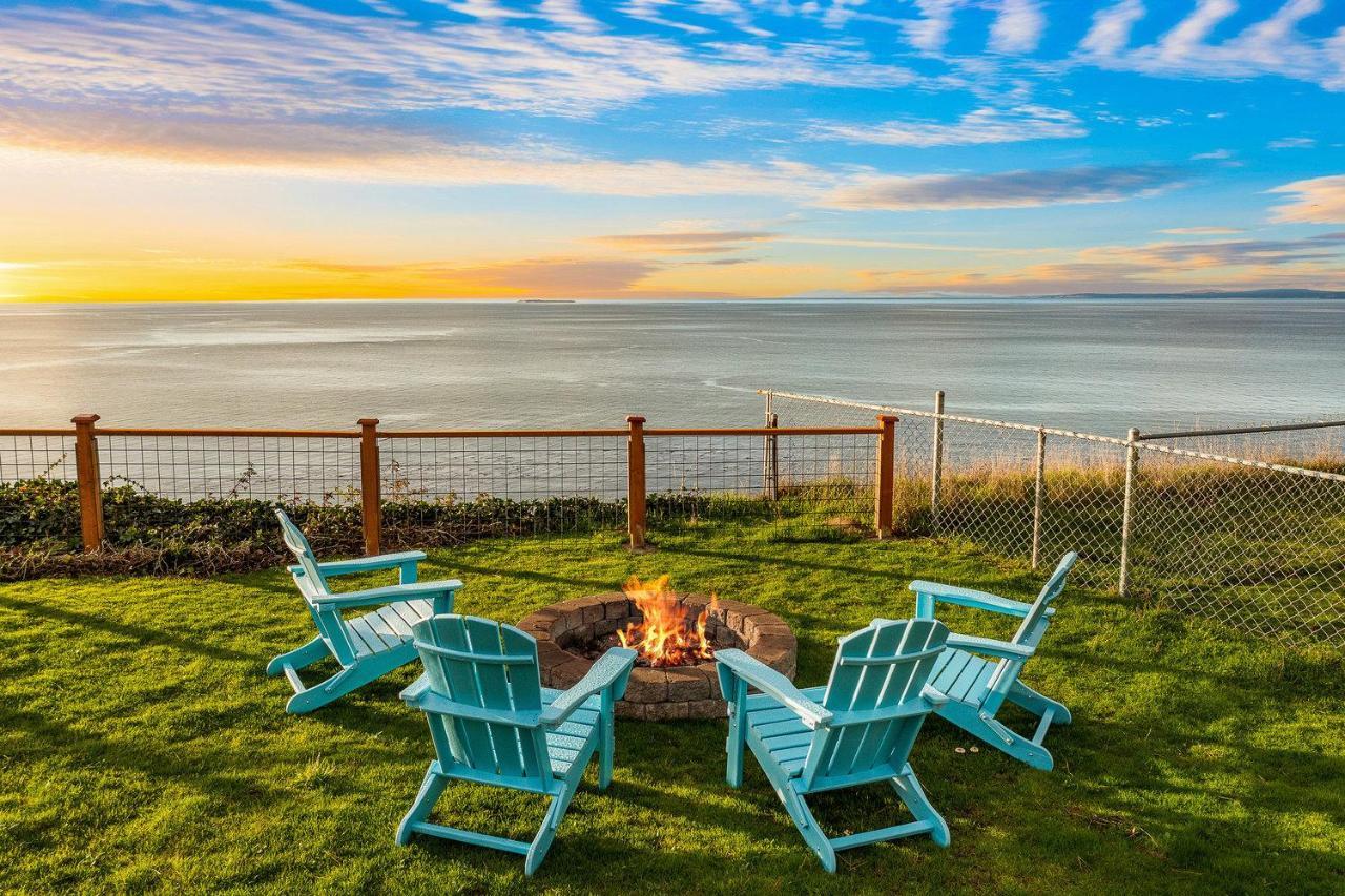 @ Marbella Lane - Wave House, Your Oceanfront Retreat! Оук-Харбор Экстерьер фото